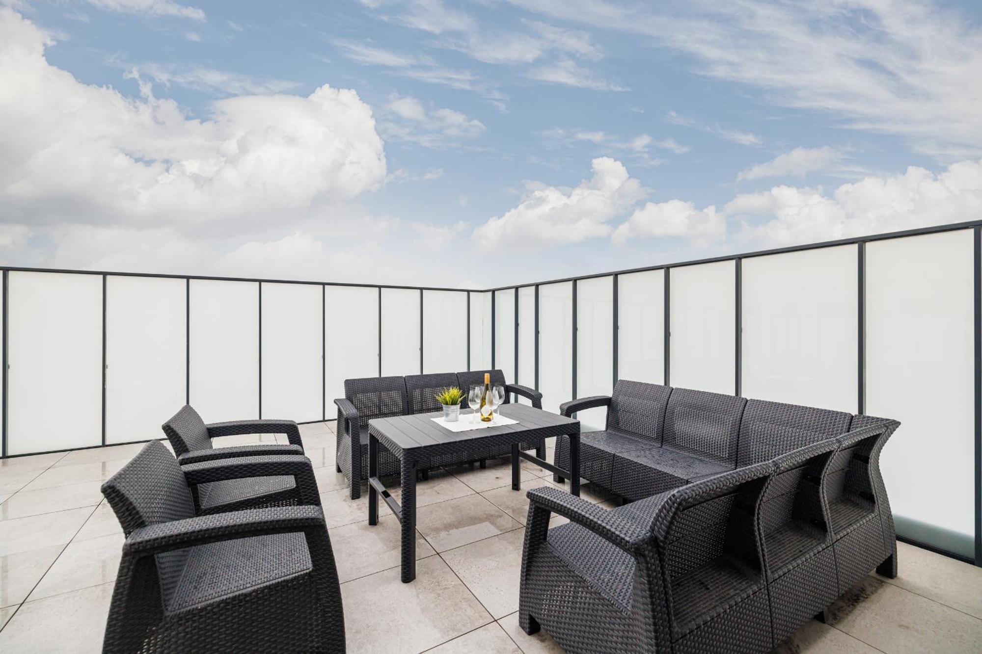 Ina Rent - Przystan Letnica Apartment Gdansk Exterior photo